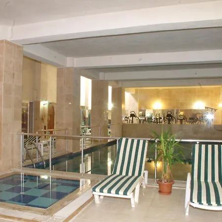 Otel Arora Kuşadası