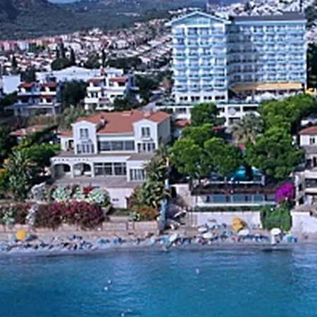 Otel Arora 4*