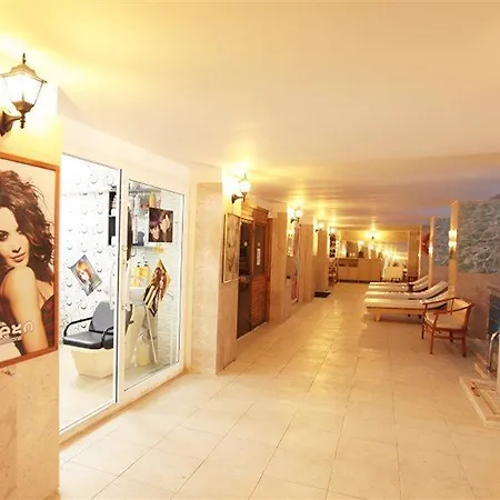 Otel Arora Kuşadası