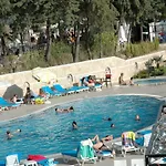 Arora Kusadası