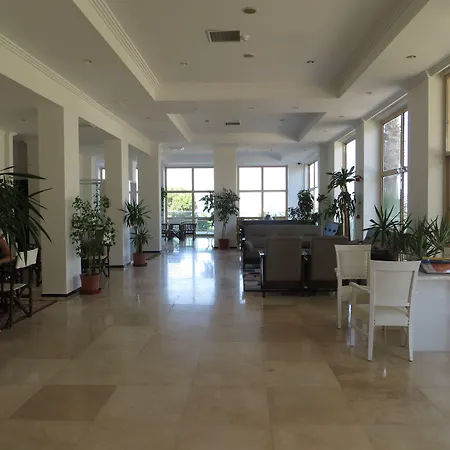 Arora Hotel