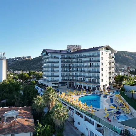 Arora 4* Κουσάντασι