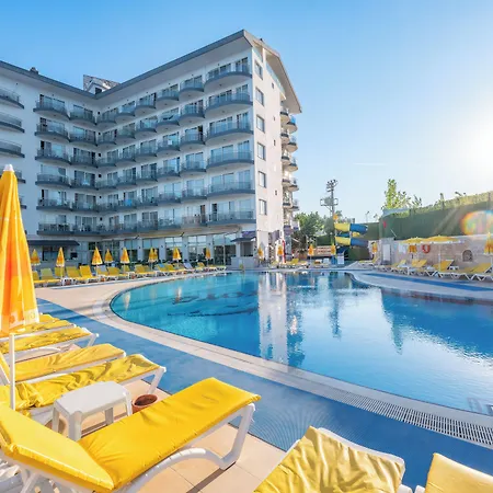 Hotel Arora 4*