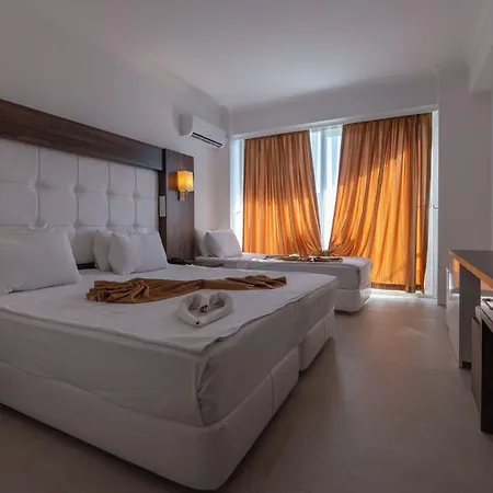 Arora 4*