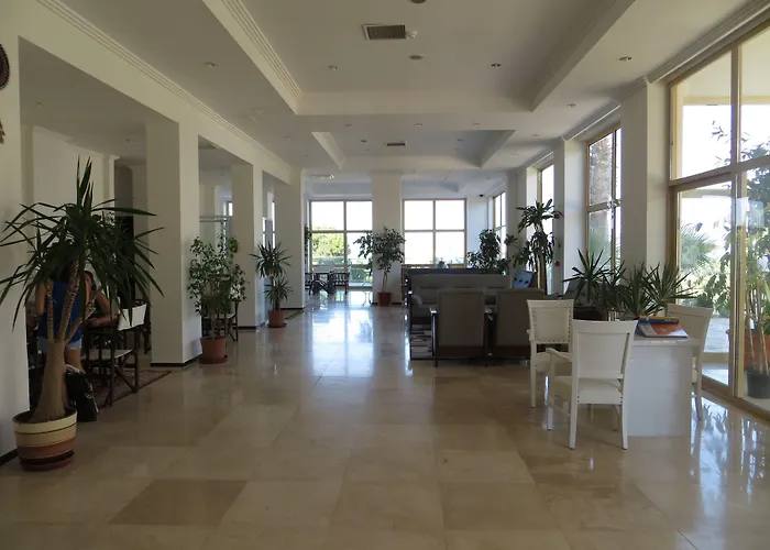 Arora Hotel