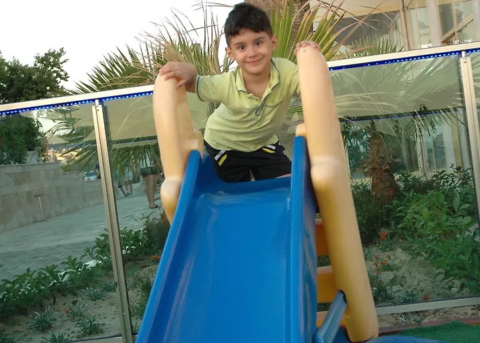Arora Hotel 4*