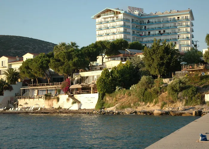 Hotel Arora 4*